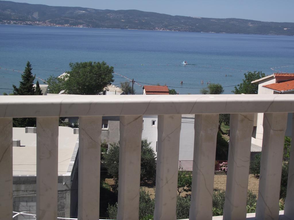 Apartments Ticinovic Omiš Habitación foto